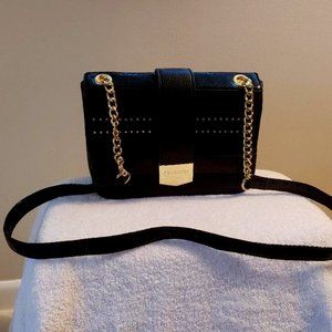 Steve Madden Black Cross Body purse
